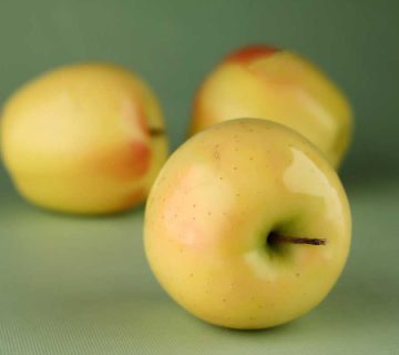 سیب زرد و ویتامین C: تقویت سیستم ایمنی و پیشگیری از عفونت‌ها